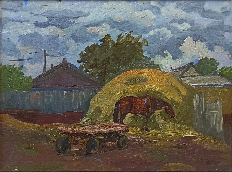 Во дворе. Облачно